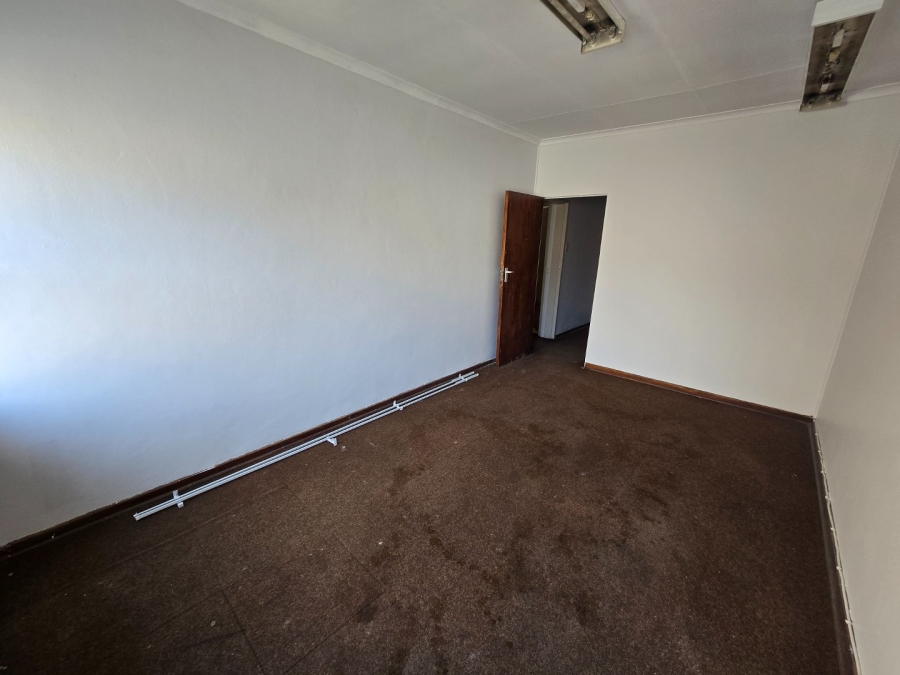 To Let commercial Property for Rent in Bethlehem Free State